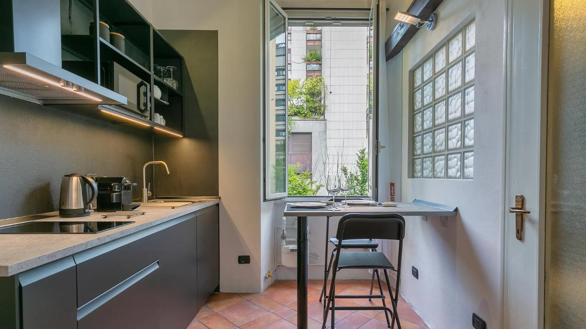 Porta Nuova-Brera Appartamento Di Pregio Milán Itálie